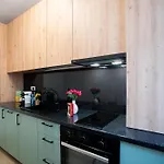 Appartement Soni Exclusive 137 Plaza With Private Parking & Self Check-in *