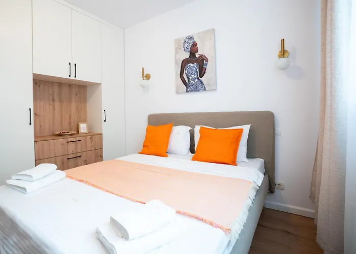 Apartamento Soni Exclusive 137 Plaza With Private Parking & Self Check-in