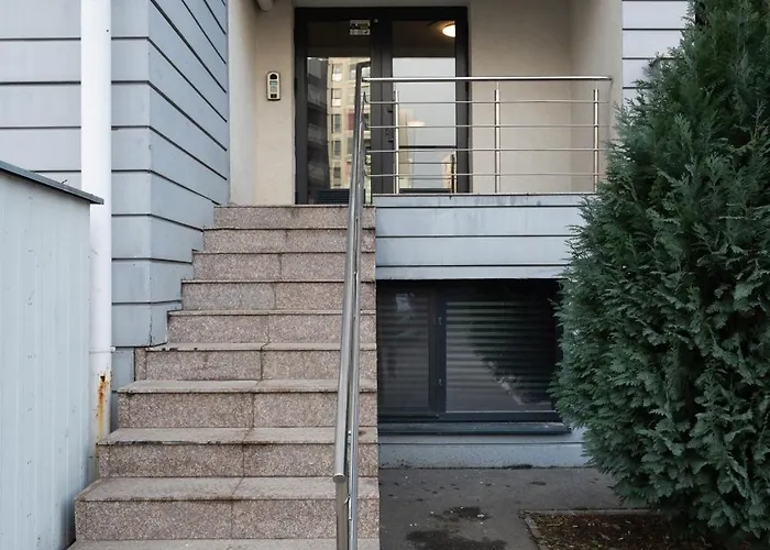 Soni Exclusive 137 Plaza With Private Parking & Self Check-in Bucharest
