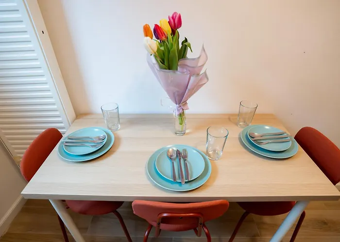 Soni Exclusive 137 Plaza With Private Parking & Self Check-in Apartment