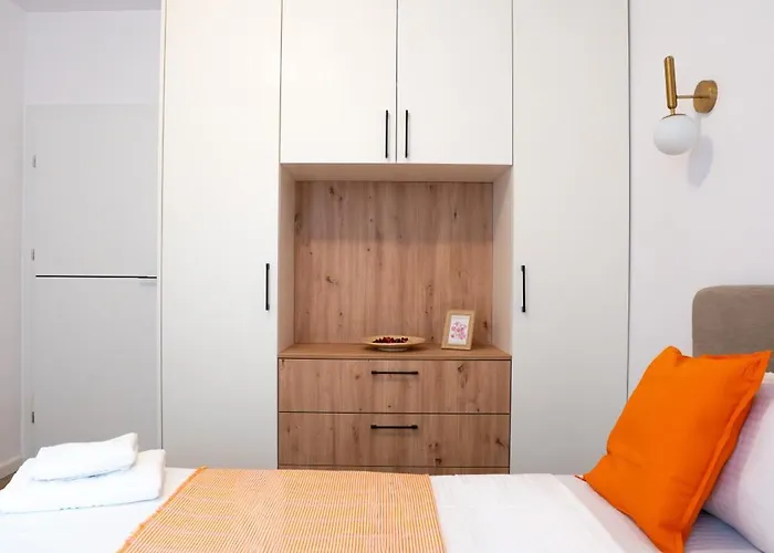 Apartment Soni Exclusive 137 Plaza With Private Parking & Self Check-in Bucharest