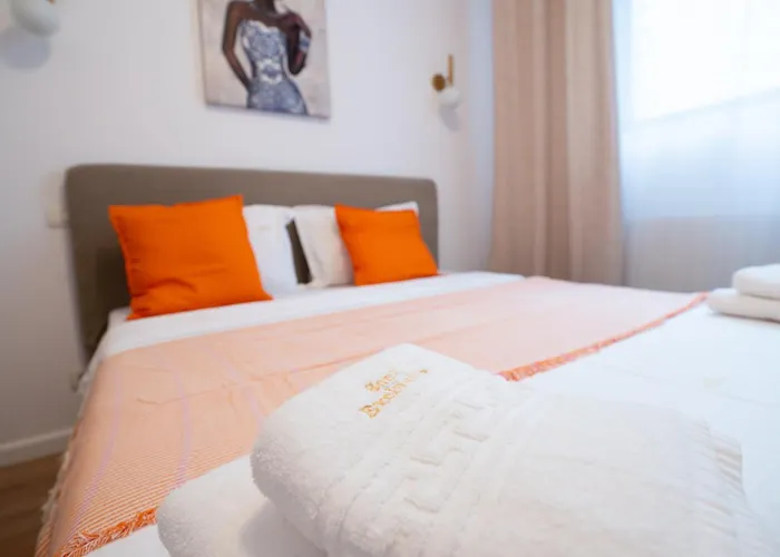 Soni Exclusive 137 Plaza With Private Parking & Self Check-in Apartment Bucharest